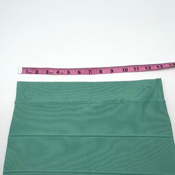 BCBG Bandage Skirt Womens Medium Maxazaria Bodycon Green Stretch Knit Tight Y2K - Picture 4 of 8
